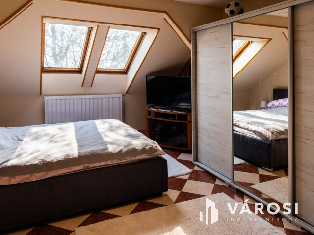 Kübekházi Csoda befektetésre és lakóházra