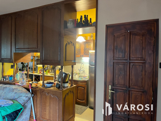 Kis-dunához közel családi ház eladó Kiskunlacházán!