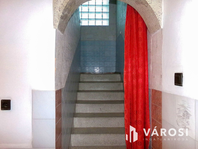 Apartmanház vagy kétgenerációs otthon?