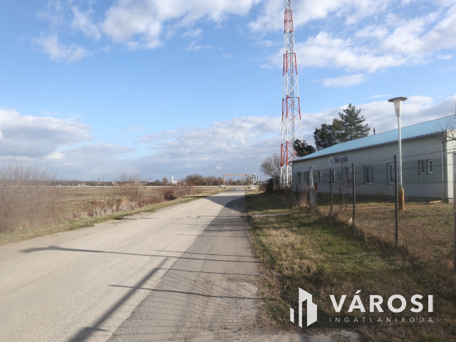 Összközműves ipari ingatlan, a Jura ipari parkban!