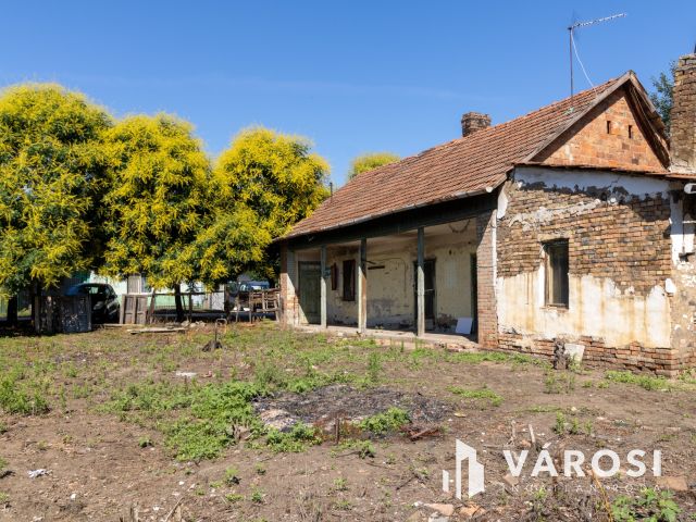 Felújítandó/ bontandó ház Jaminában