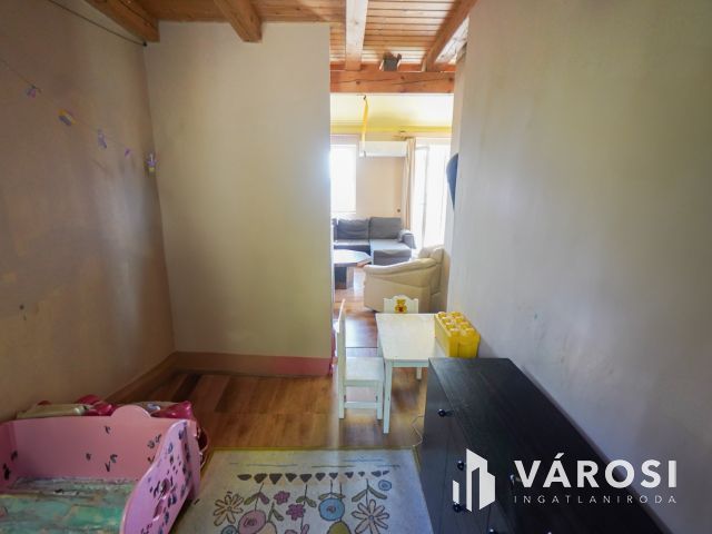 Szentendrén panorámás kilátással!