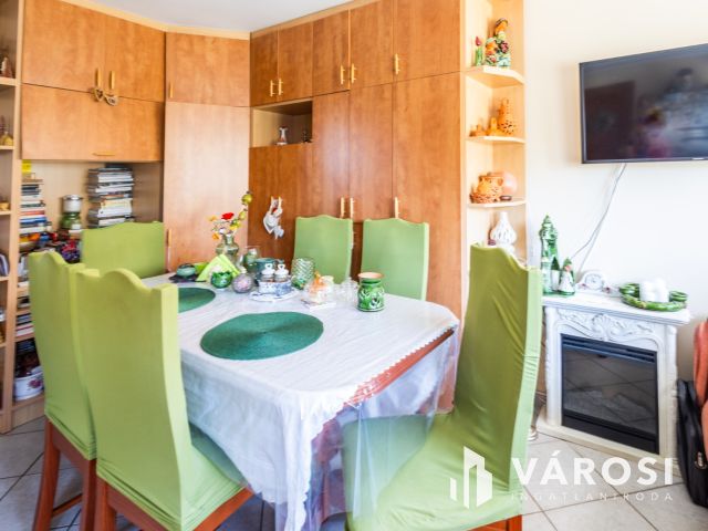 Tökéletes otthon a Kastélykert és a Várfürdő szomszédságában