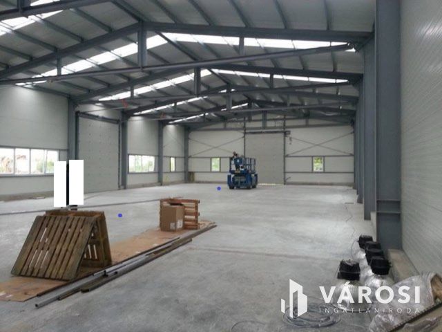 Eladó ipari Csarnok, a BYD szomszédságában!