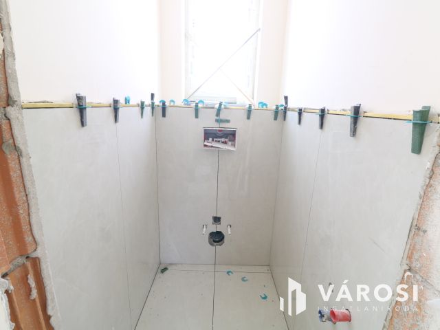 Baktói ikerház,minőségi kulcsrakész kivitelben.