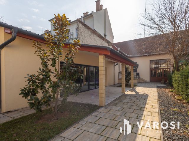 Kellemes környezet a belváros szívében